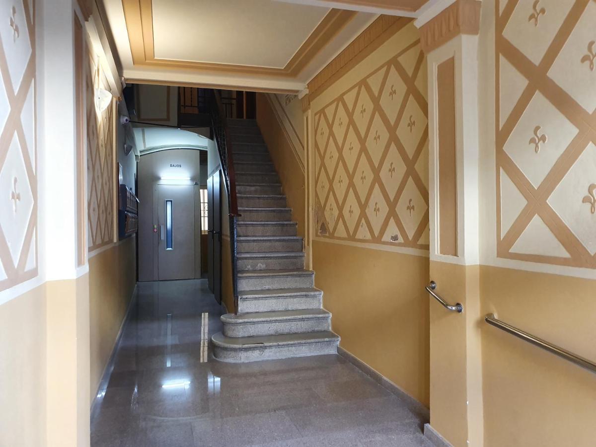 Апартаменти Penthouse In Sagrada Familia Барселона Екстер'єр фото